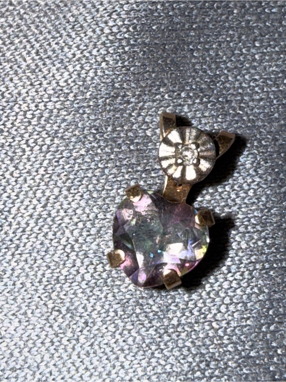Vintage 10K Yellow Gold Mystic Topaz & Diamond Heart Pendant - Hallmark CI"